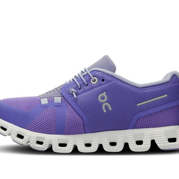 On Cloud 5 Blueberry Feather Women’s Size 9.5 - Picture 3 of 6